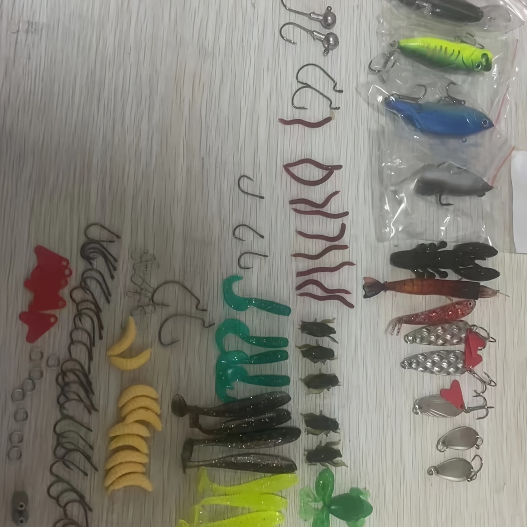 Набор из 133 предметов: премиу – обзор и цена Fishing Hook Box